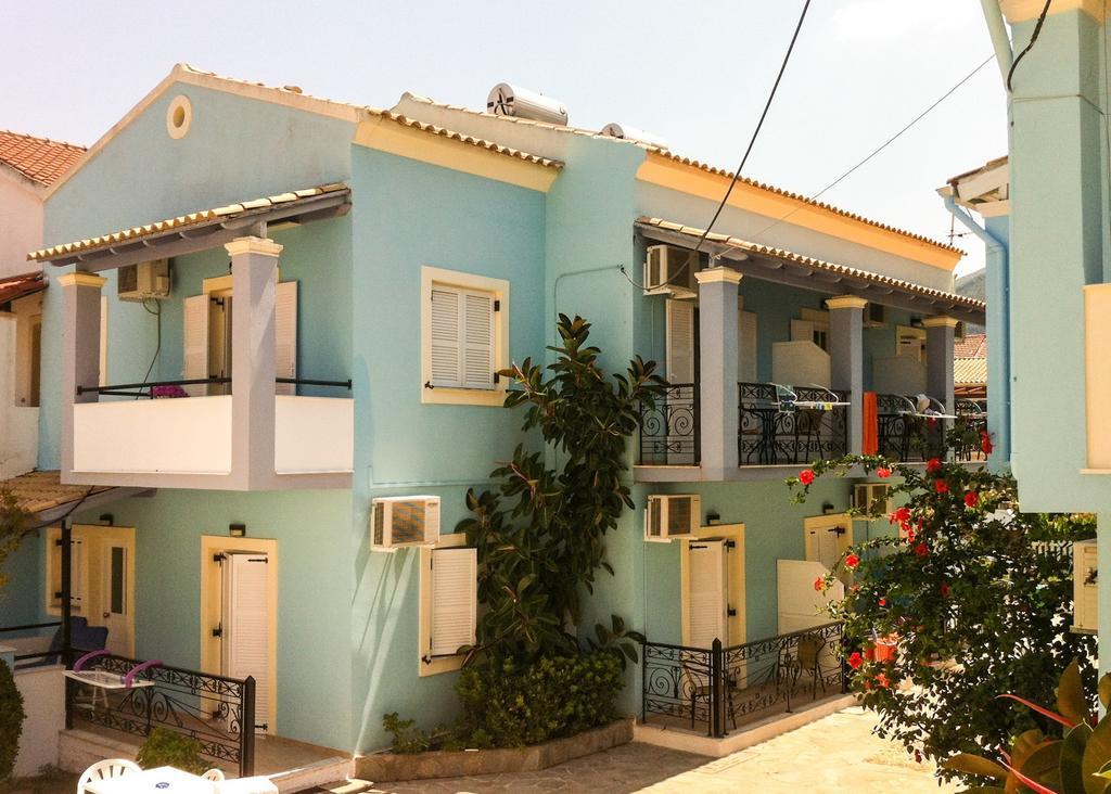 Philippos Apartments Akharavi Extérieur photo